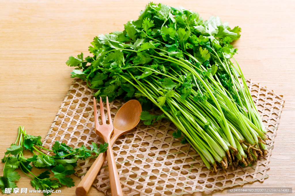 新鲜香菜