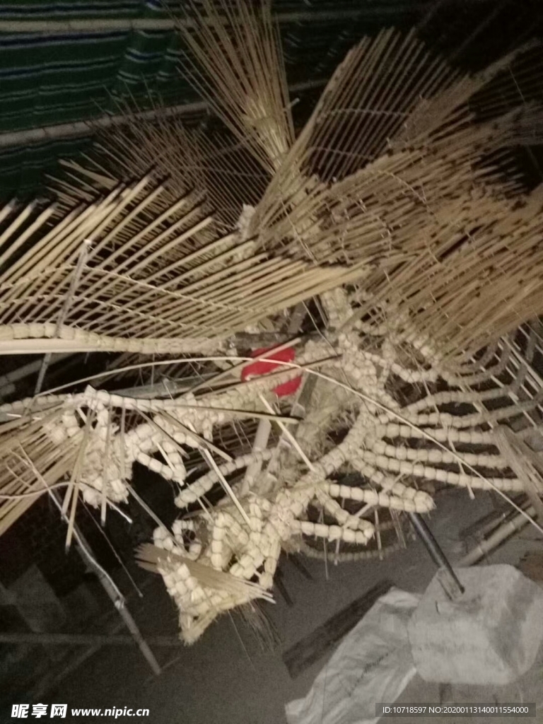 稻草龙
