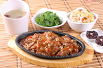 椒铁板牛排饭