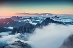 山峰云图