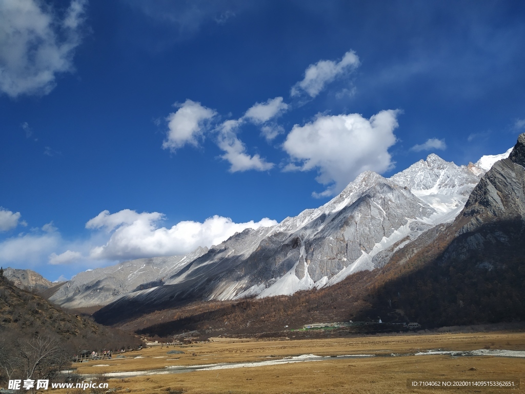 稻城亚丁  雪山  景区