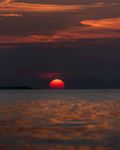 夕阳太阳升起海面落日