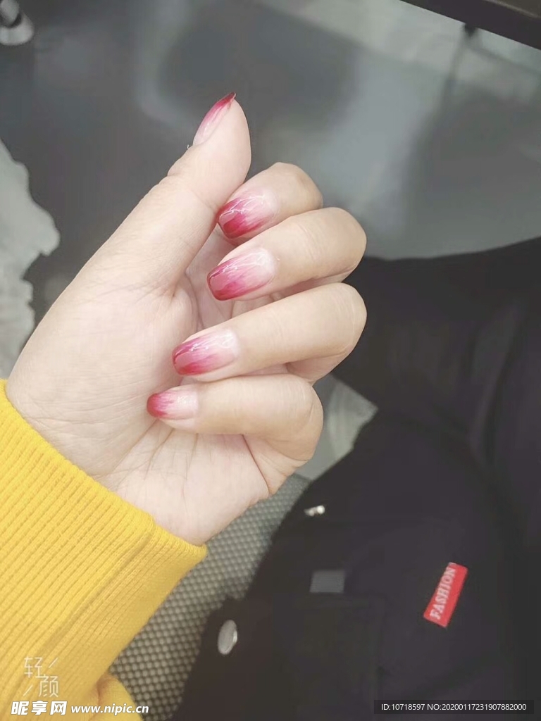 手