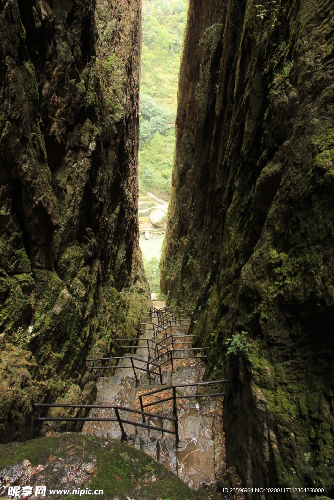 山涧风光