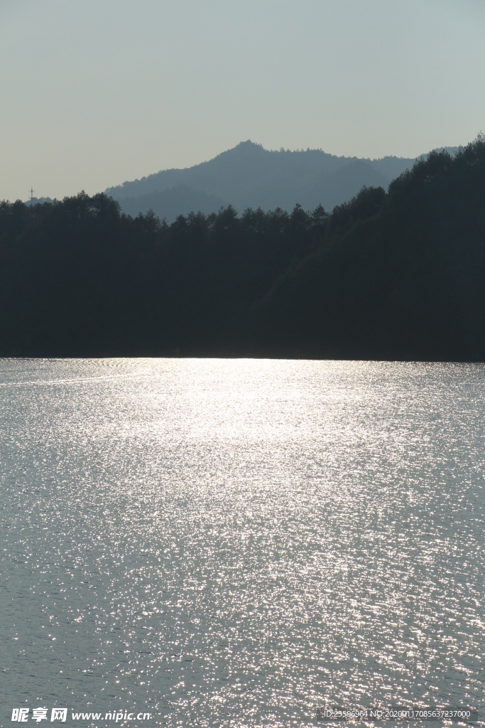 山地和河流