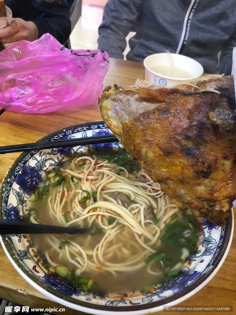 美食美餐