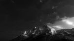 群山高山山峰天空风景
