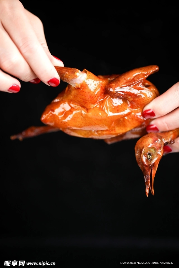 手撕脆皮乳鸽