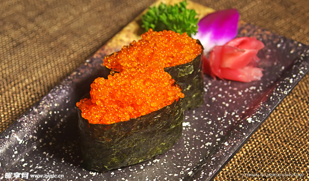传统蟹子寿司