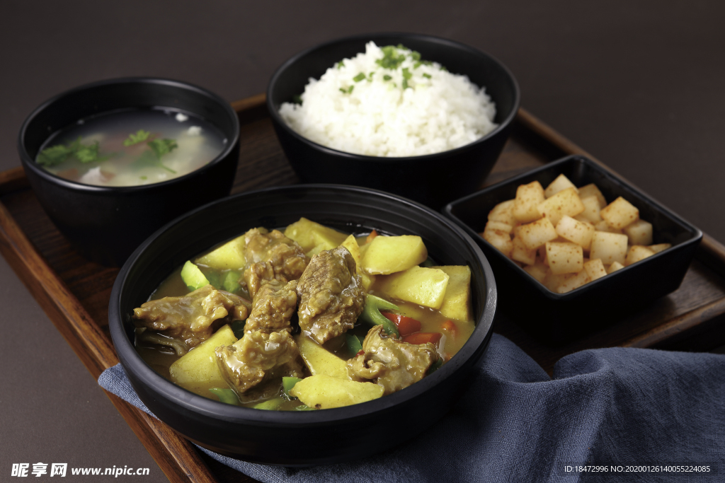 咖喱牛肉套餐