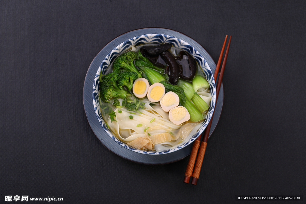 青菜鸡蛋烩面