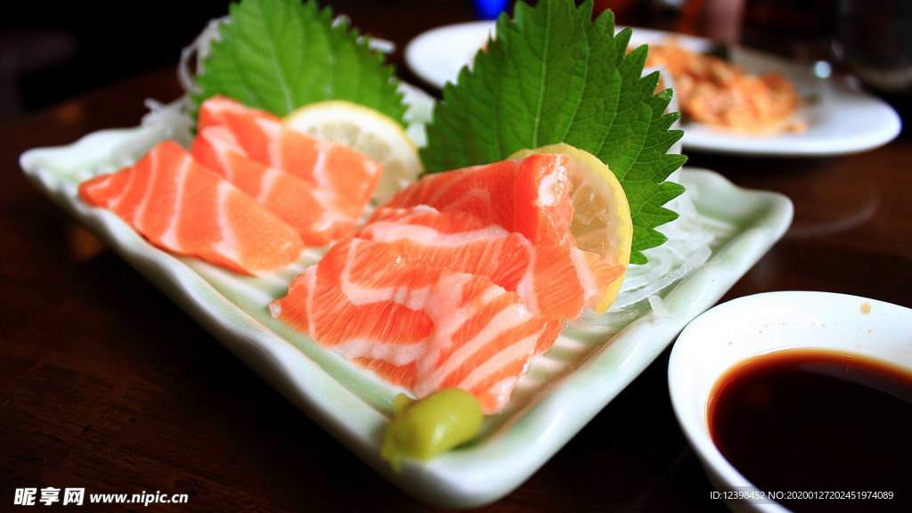 三文鱼刺身美食摄影