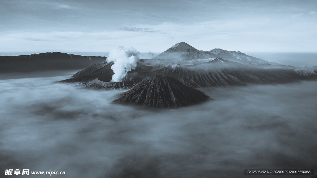 火山喷发景观