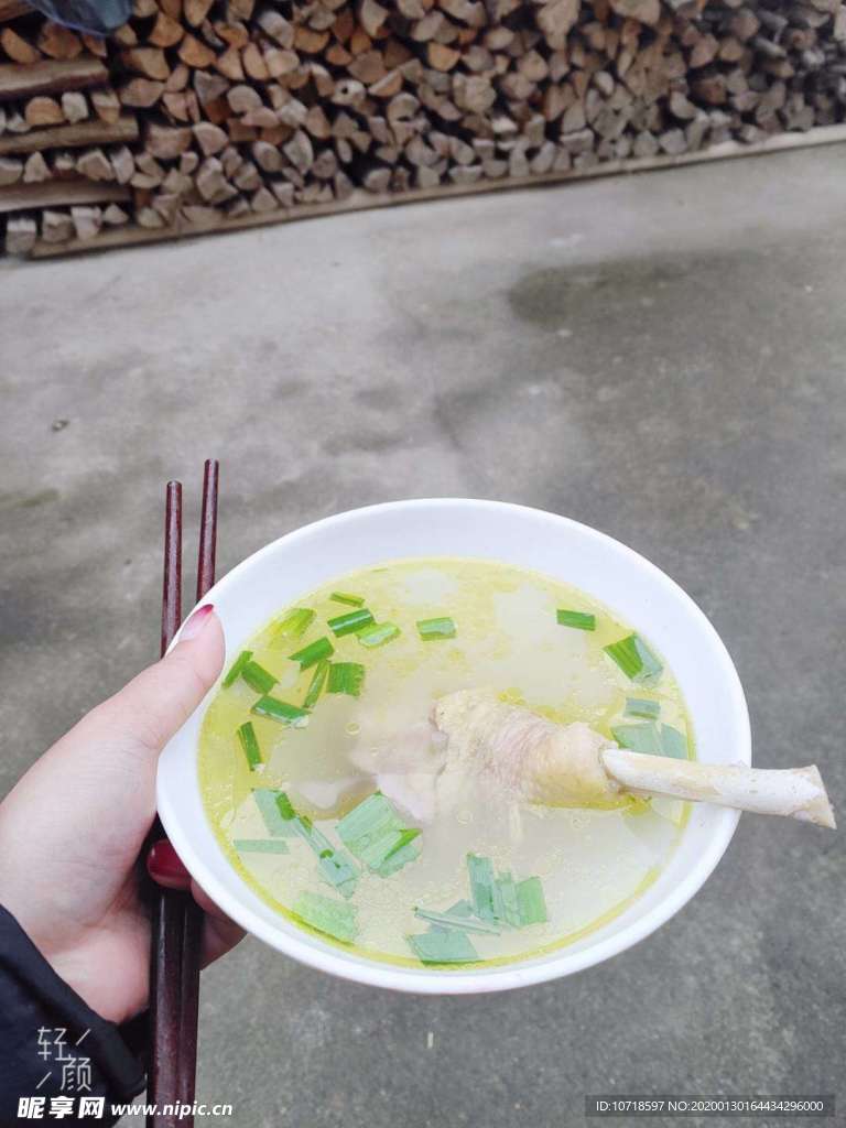 鸡腿汤
