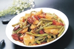 红烧肉炖土豆豆角