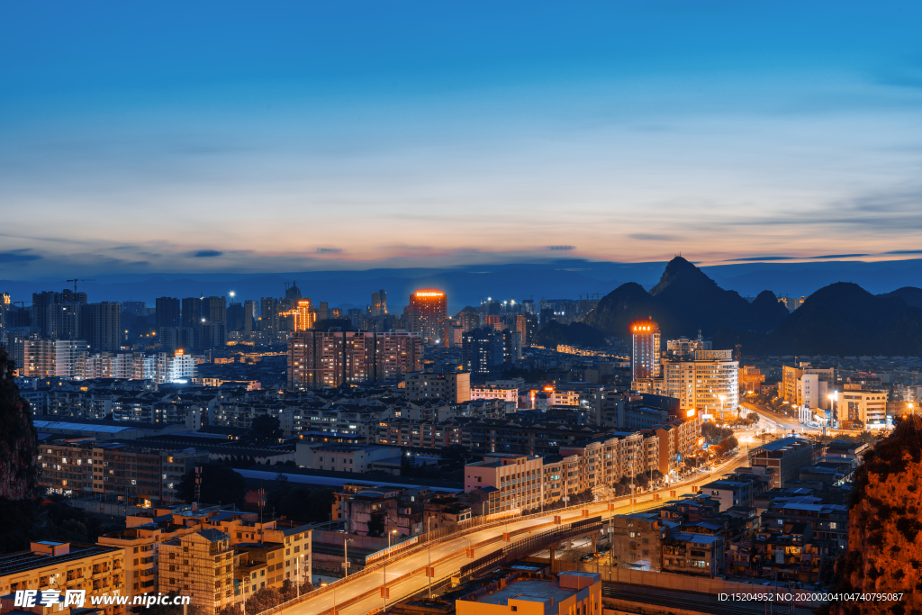 桂林临桂区老城区俯瞰城市风景