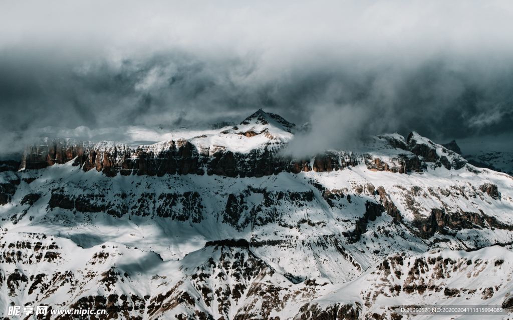 雪山