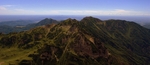 雄伟壮丽的山峰