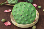 莲子莲蓬图
