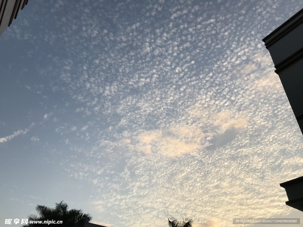 天空