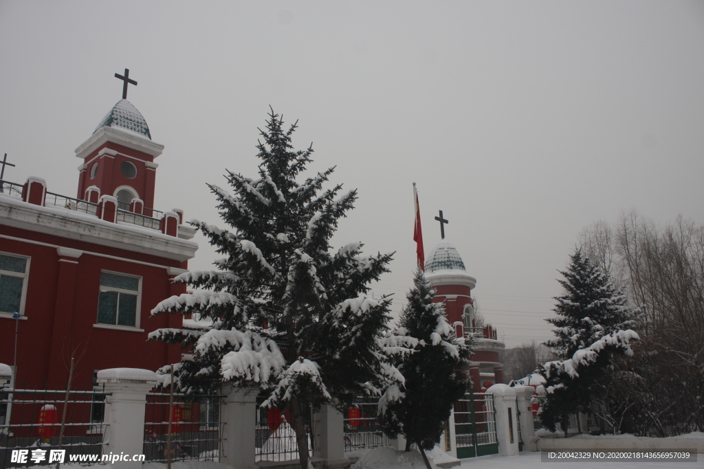 东北建筑雪景