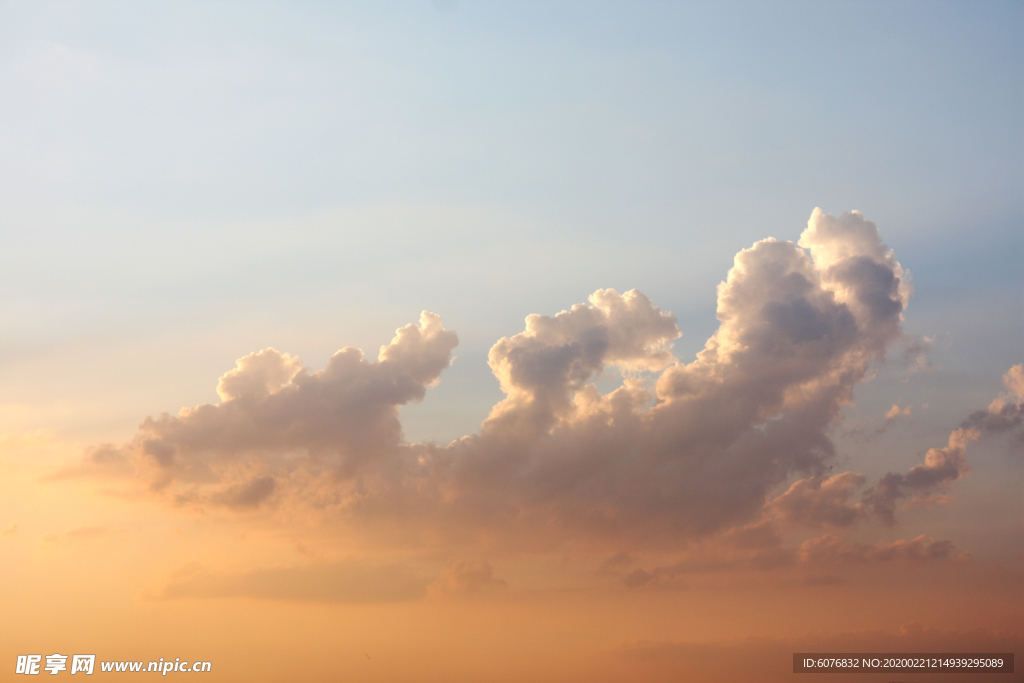 天空