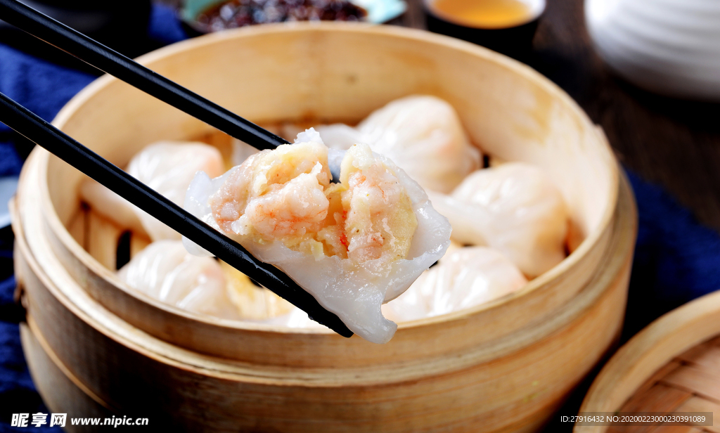 手工水晶虾饺美食
