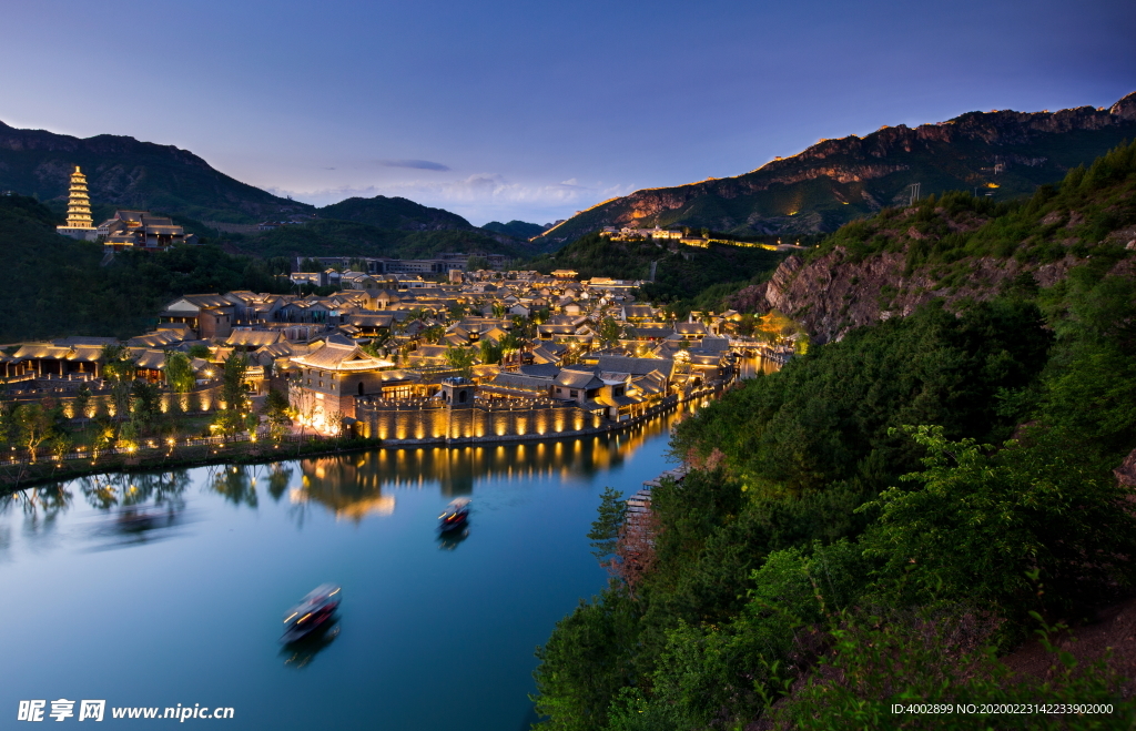 旅游山水夜景