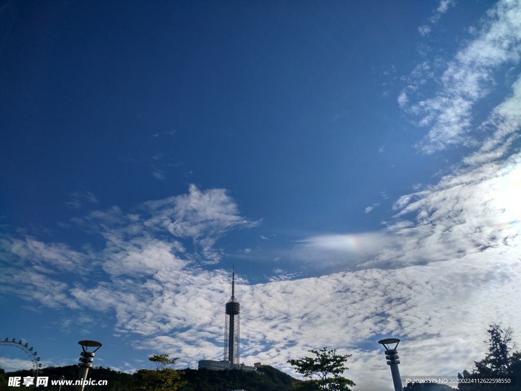 天空