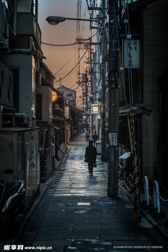 日本老市区街道