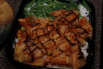 鸡排卤肉饭