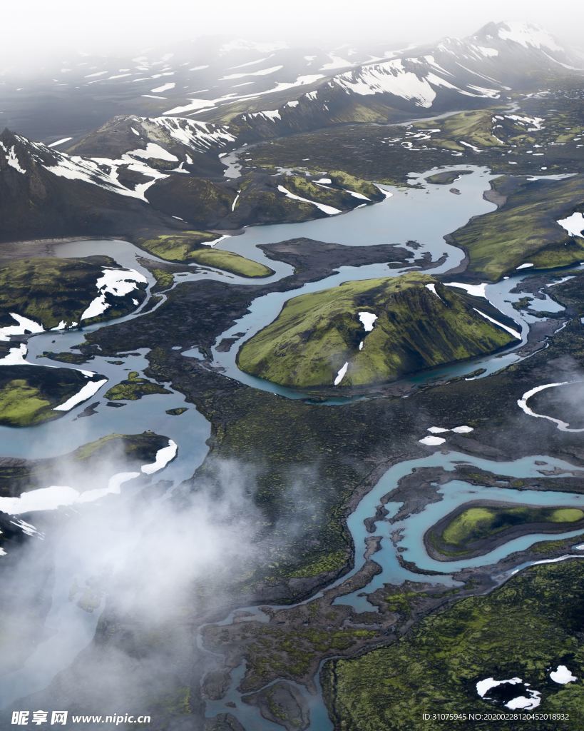 山河湖泊