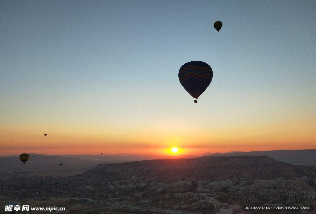 热气球上的日出 土耳其