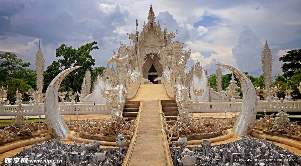 泰国清莱白庙摄影