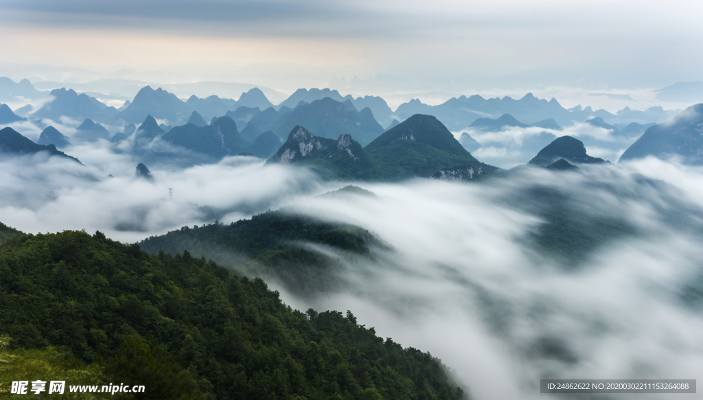 山水背景