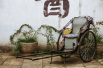 小巷里的黄包车