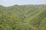 群山环绕