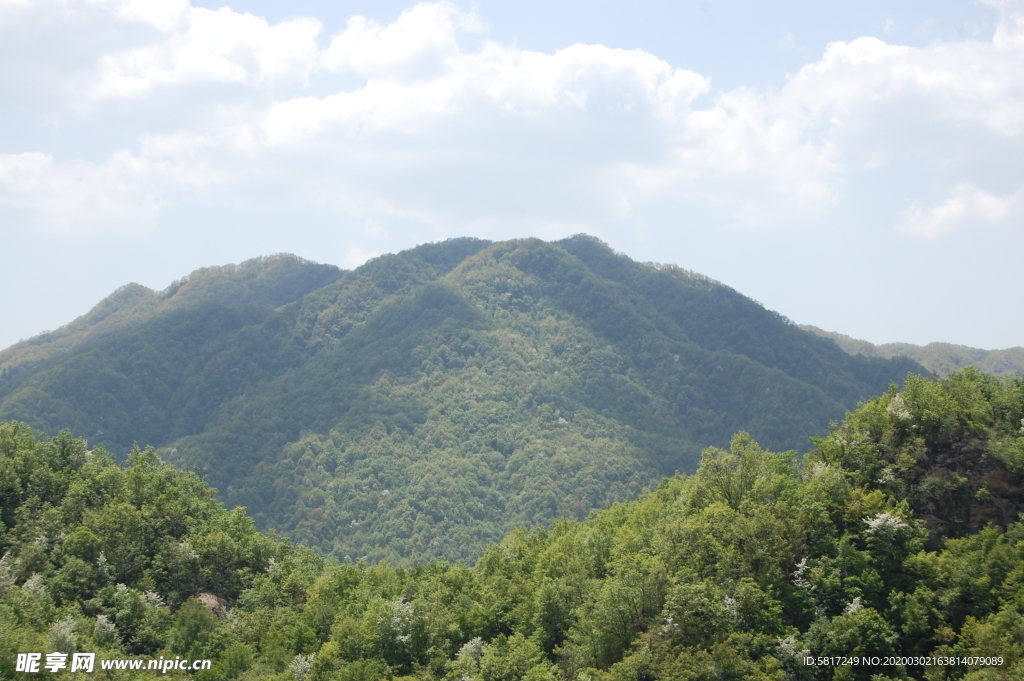 山峰