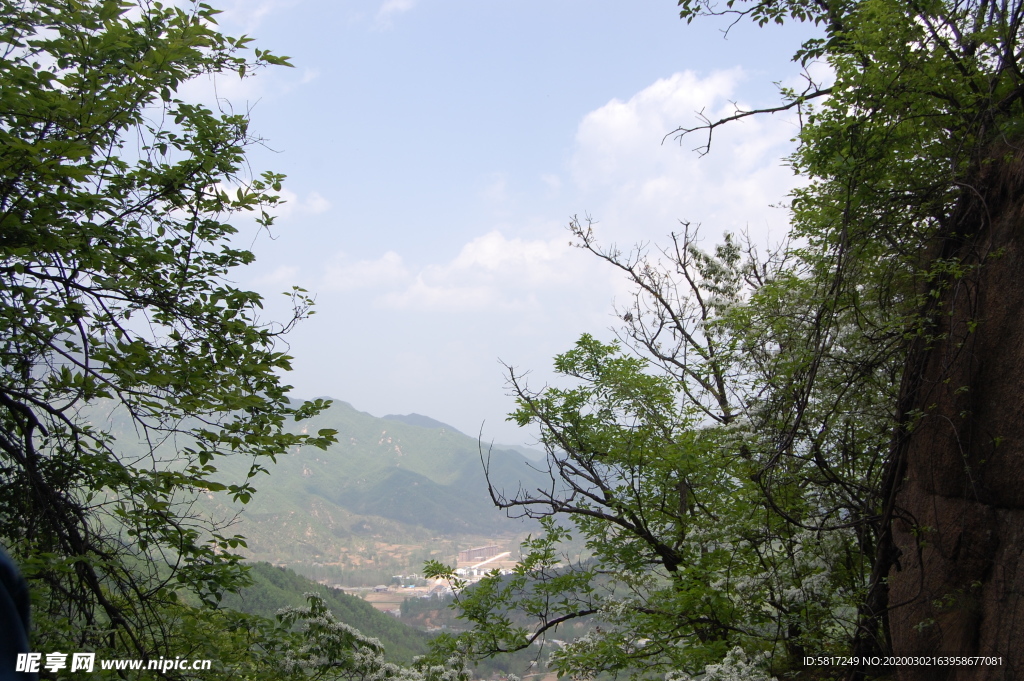 青山蓝天