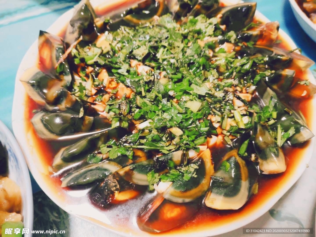 皮蛋豆腐