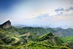 板山
