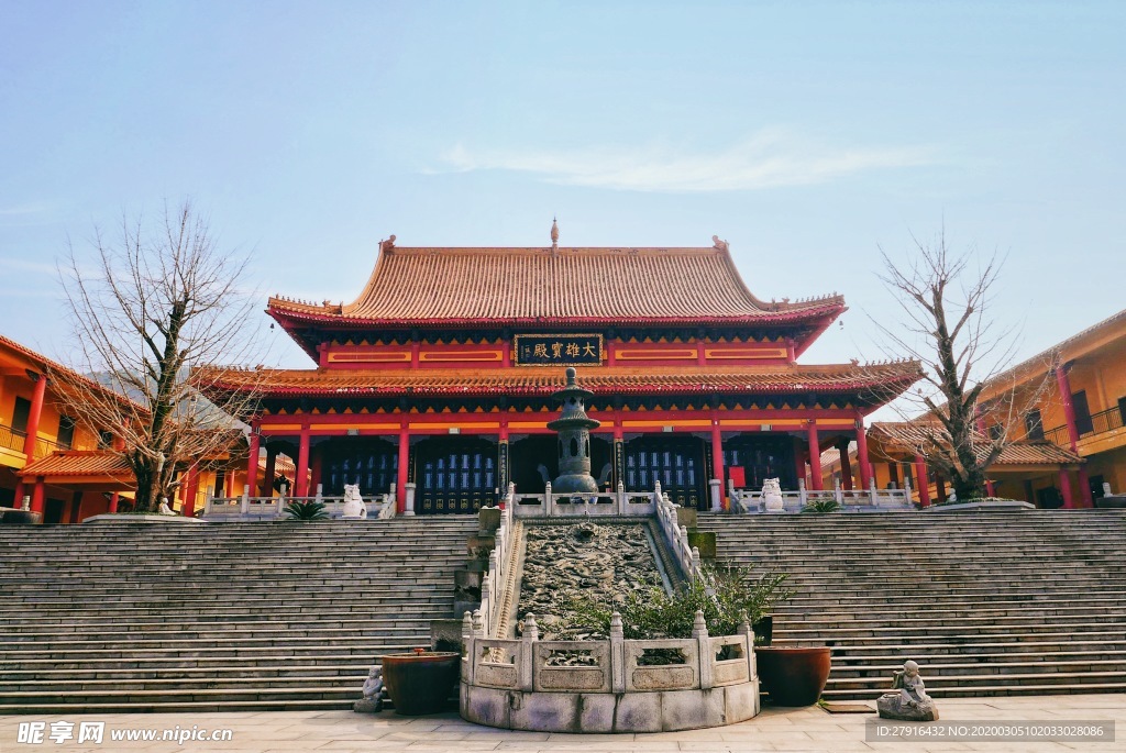 冬日的洗心禅寺大雄宝殿