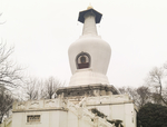 扬州廋西湖白塔