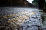 下雨的路面