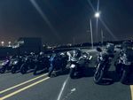 摩托车