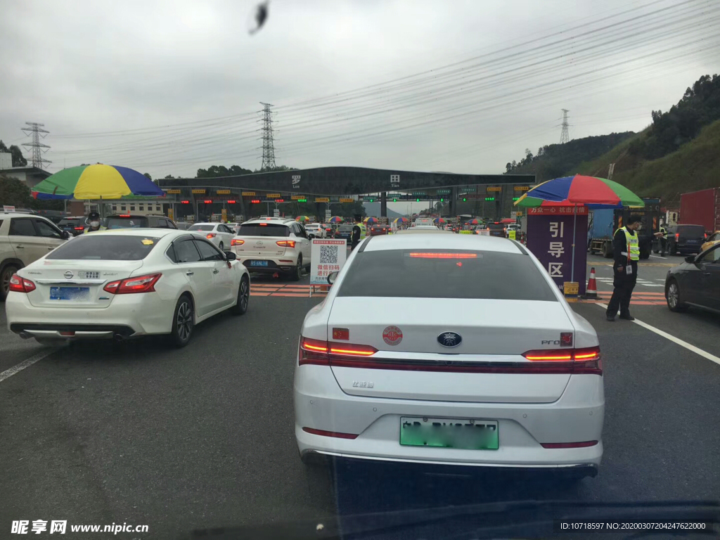 小车 轿车