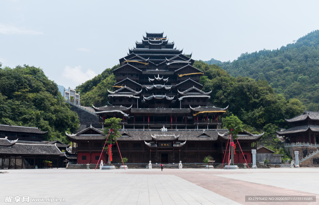 重庆彭水蚩尤九黎城建筑全貌