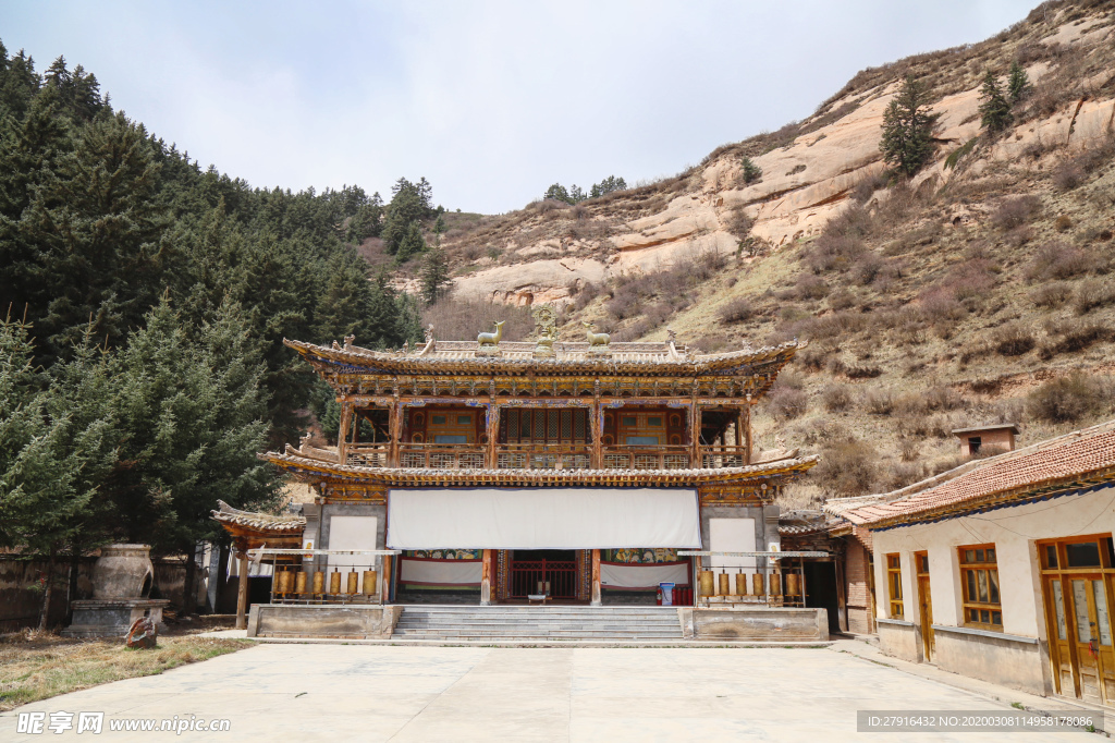 马蹄寺
