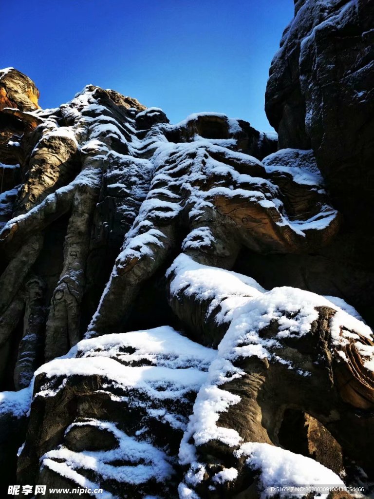 雪山