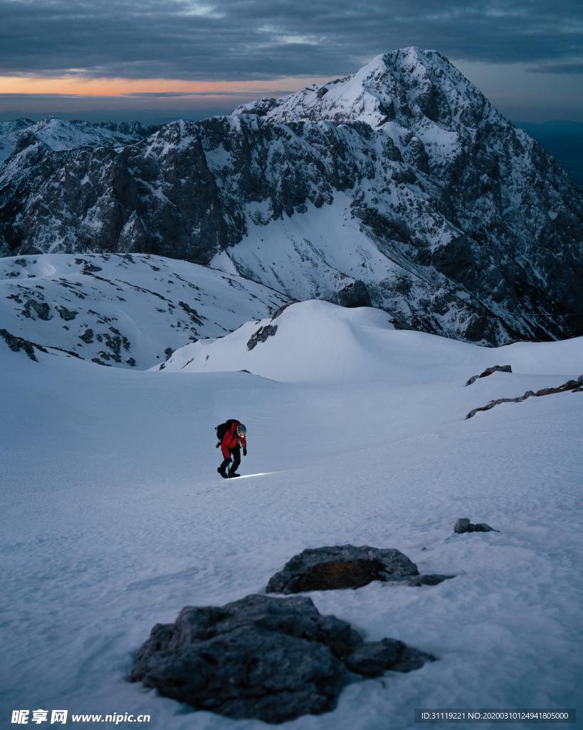 雪山